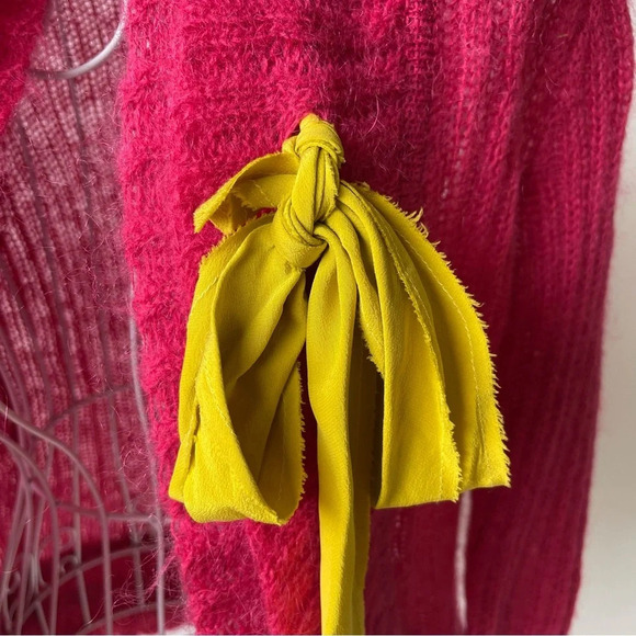 Trina Turk open from cardigan mohair blend silk bow pink yellow cowl neck size S - Picture 3 of 9